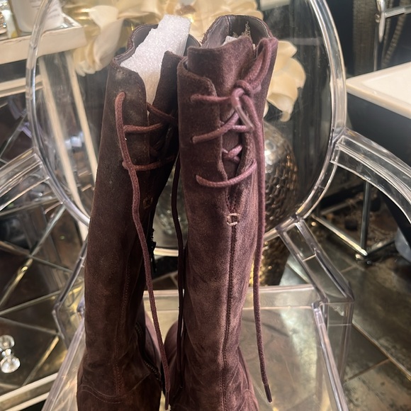 Ugg boot - Picture 4 of 5